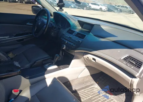 2010 Honda Accord Sdn 2.4 Ex-L/Ex-L из США, поврежденный, VIN 1HGCP2F8XAA066215